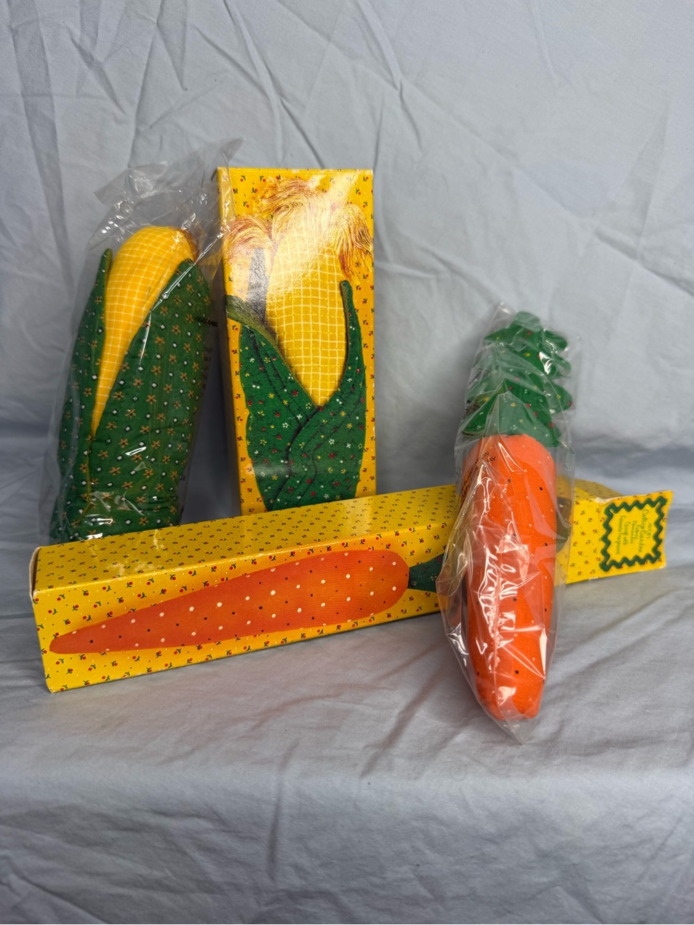 Sealed Vintage Avon Corn and Carrot Set - Fabric Pomander Calico Garden